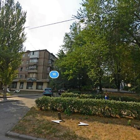Apartment Studio On Mayakovskogo Avenue Zaporizhia Ngoại thất bức ảnh