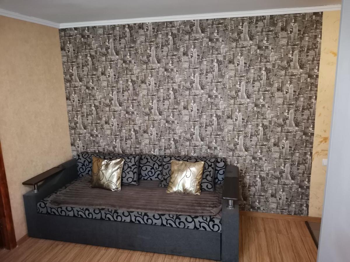 Apartment Studio On Mayakovskogo Avenue Zaporizhia Ngoại thất bức ảnh